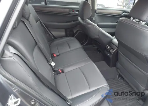 2017 Subaru Outback 2.5I Limited z USA, uszkodzony, nr VIN 4S4BSAKC1H3337072